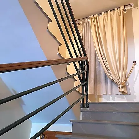 Al Gallo Bed & Breakfast Altavilla Silentina